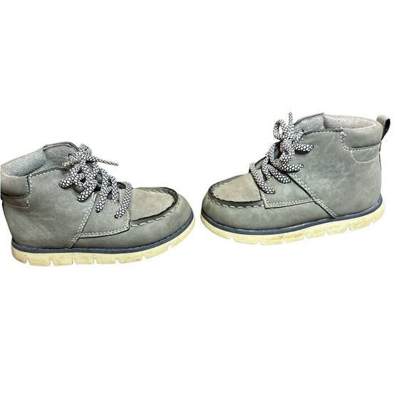 OshKosh children’s‎ boots. Gray size 8. Very good condition - Picture 4 of 5